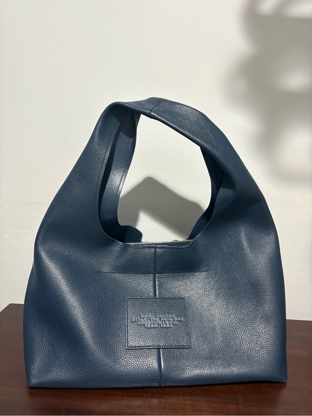 Marc Jacobs Navy Blue The Sack Duffel Bag - Picture 2 of 5